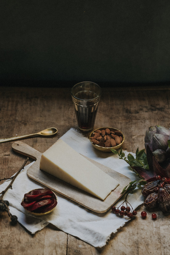 Quicke's Goats' Milk Clothbound Cheese